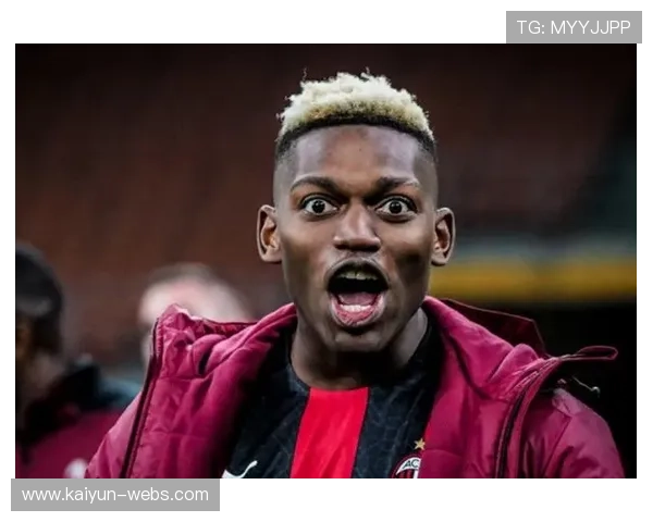 莱奥转型中锋获主帅肯定，葡萄牙边锋寻求位置多样性