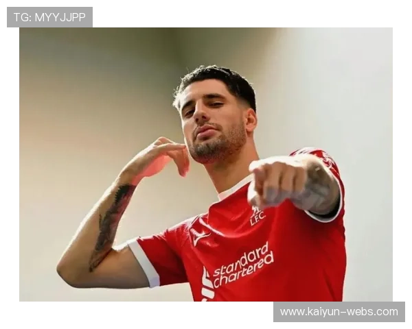 索博斯洛伊任意球造威胁，利物浦开场控场有序