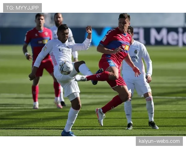 深度调查:西甲中游球队集体采用5-3-2防守阵型的背后,是经济压力下的生存哲学 深度调查:西甲中游球队集体采用5-3-2防守阵型的背后,是经济压力下的生存哲学